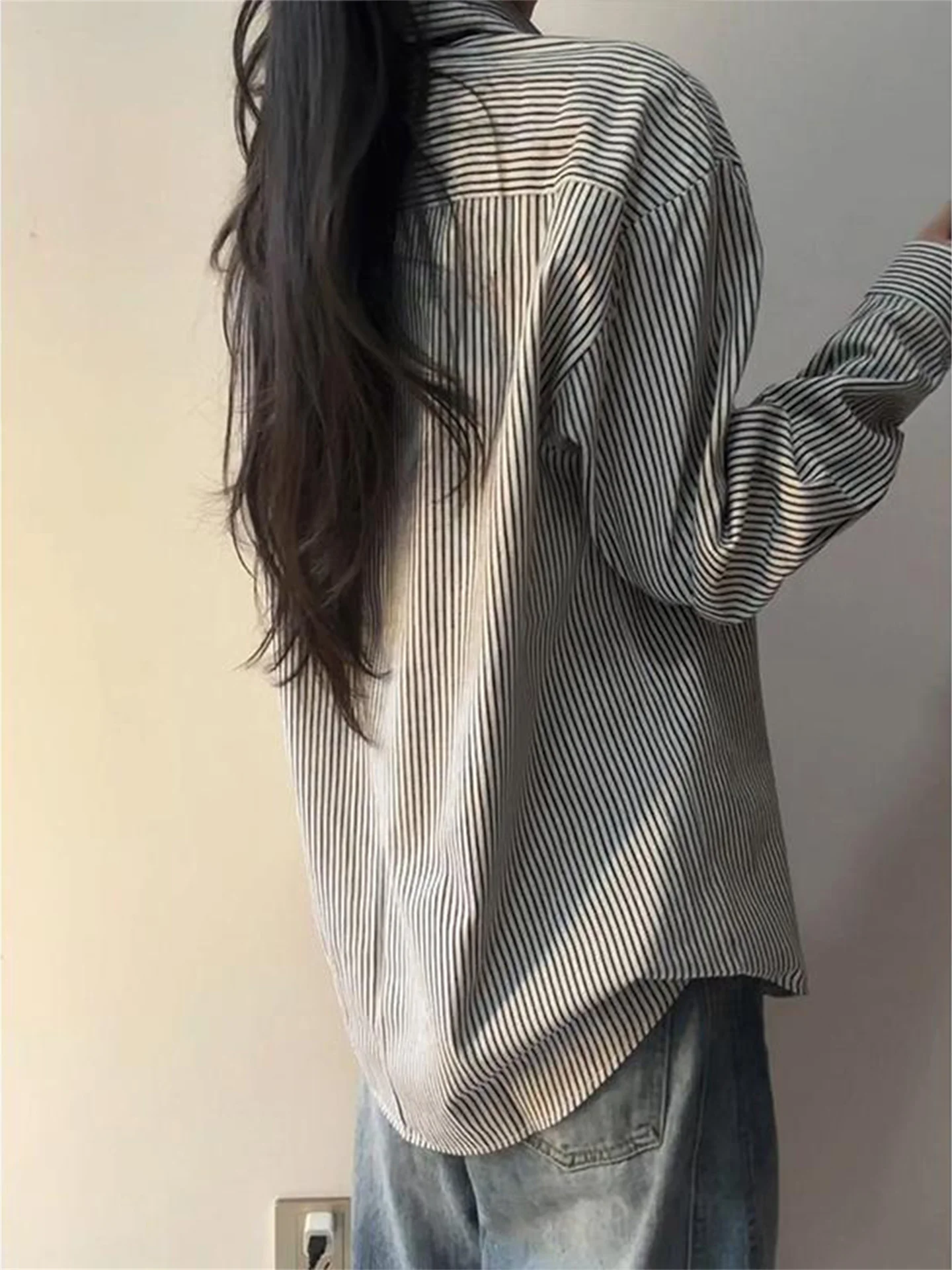Men's Long Sleeve Striped Shirt Casual Lazy Style Autumn Fashion College Wind Design Sensation American Jacket Turn-down Collar
