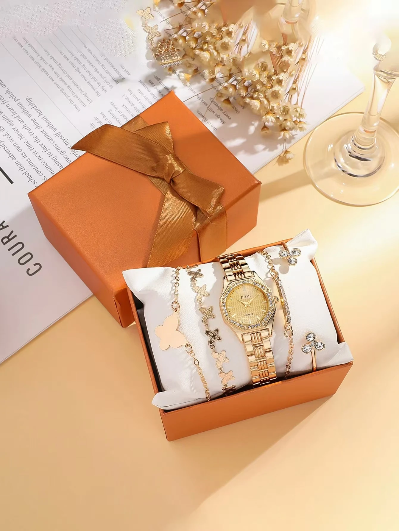 

Модные простые бриллиантовые часы с циферблатом из сплава, кварцевые женские часы, браслет-бабочка, набор из 5 штук, подходит для Дня благодарения и Христа