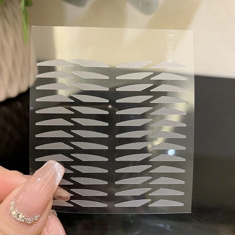1 Blatt unsichtbares doppeltes Augenlid-Klebeband, transparent, selbstklebend, natürlich, für große Augen, nicht abfärbende Mesh-Spitzen-Augenaufkleber für Augen