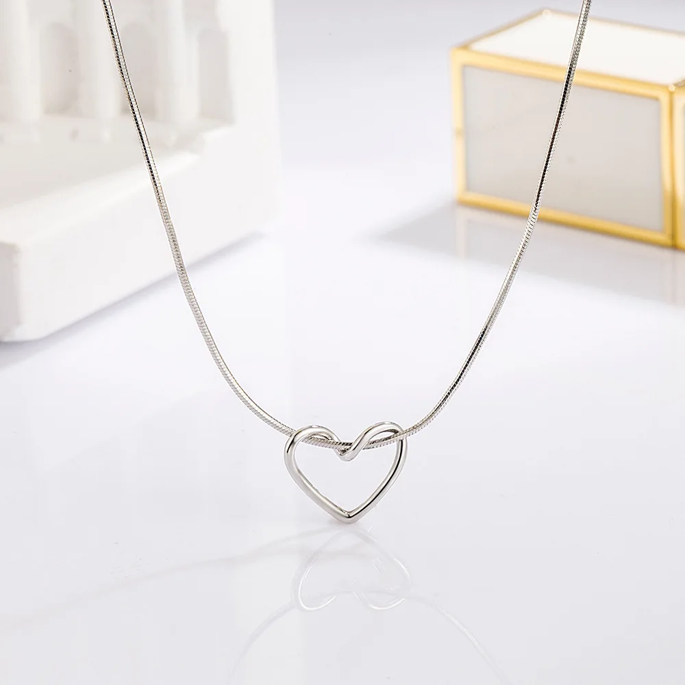 

925 Sterling Silver Line Heart Snake Chain Necklaces For Women Ladies Vintage Luxury Jewelry Wholesale Jewellery Argent 925