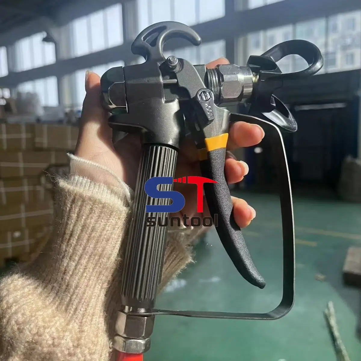 Suntool High Pressure Airless Paint Spray Gun with Nozzle Guard Compatible with Wagner Pump  Airless Spraying Machine