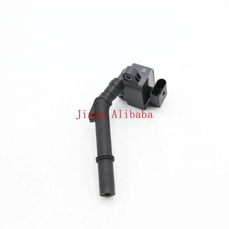 Suitable for Mercedes-Benz GLB250 2020 Ignition Coil A2649061200 A2649060200 2649061200 2649060200