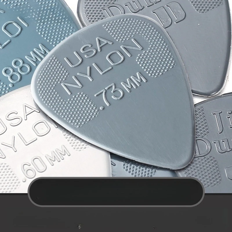 Bakelite Guitar Pick Folk Quick Bounce Non-slip and Wear-resistant String Shrapnel Nylon Floating Point Pick
