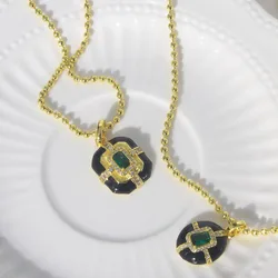 Vintage black enamel inlay emerald fashion necklace for women pendant light luxury exquisite chains party wedding jewelry