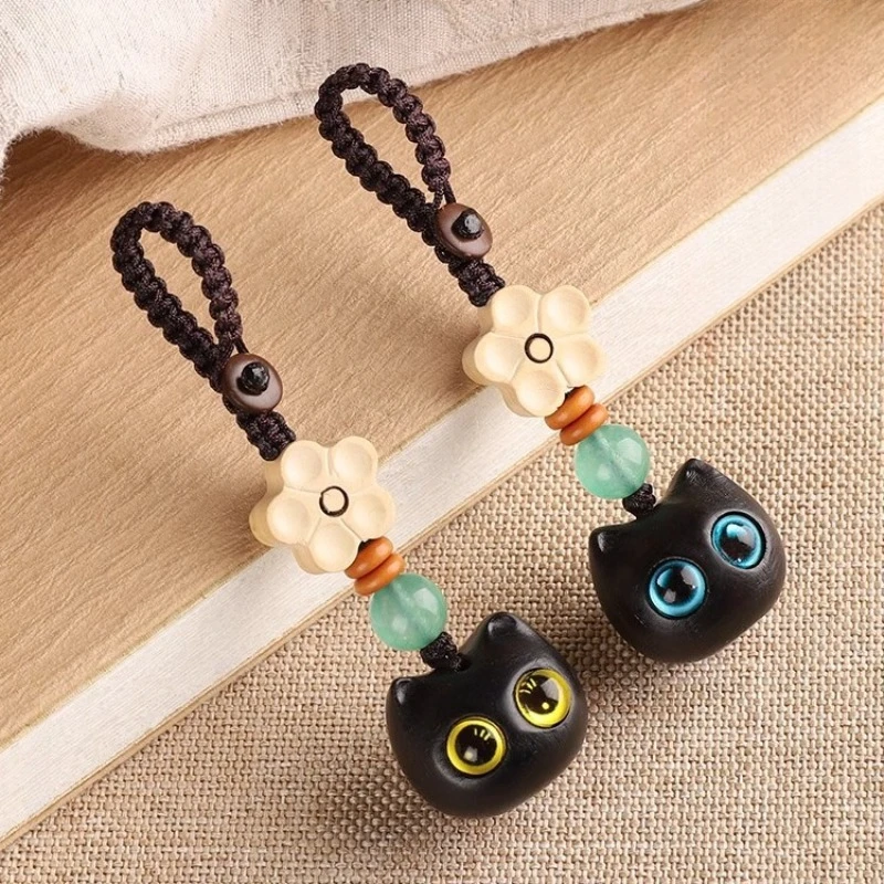 Sandalwood Wooden Lucky Cat Keychain Retro Cute Mobile Phone Chain Creative Anime Pendant Handcrafted Bag & Car Key Ring Charms