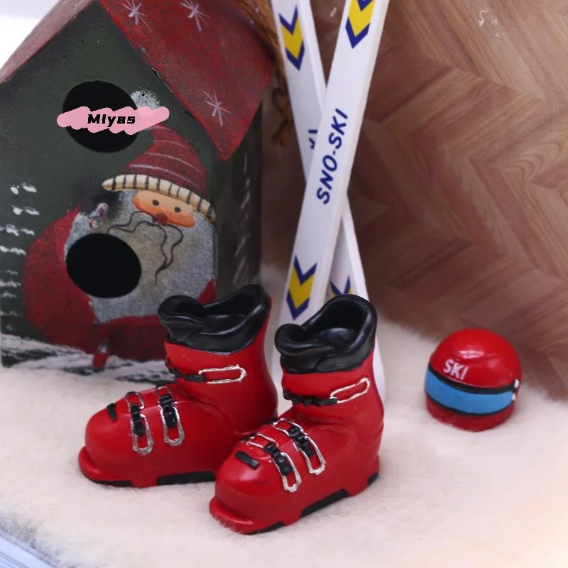 قطعة واحدة من ديكور مشهد التزلج الشتوي المصغر لبيت الدمى 1/12 - قبعات التزلج على الجليد - ملحقات بيت الدمية #1