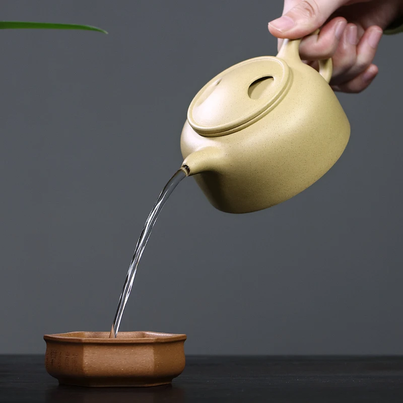 Canghu Tianxia Yi Zisha Pot Pure Handmade Tea Set Single Raw Mine Benshan Green Mud Cow Lid