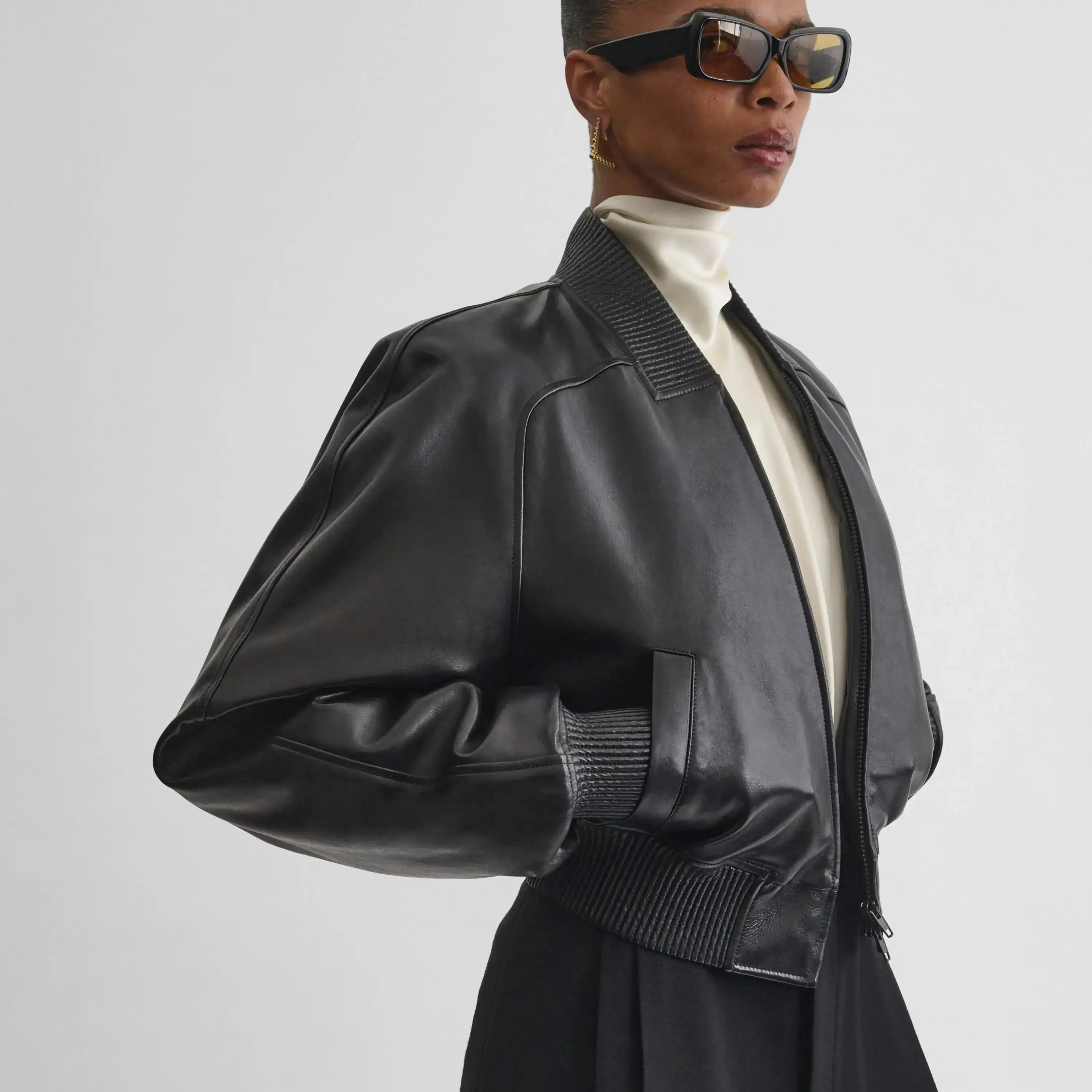 السترة النسائية الجديدة، سترة Phoebe Philo، مصنوعة يدويًا من قبل المصممين الكبار #2