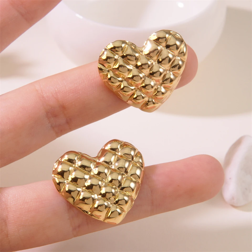 UILZ Gold Color Stainless Steel Metal Heart Stripe Stud Earrings Waterproof Personalized Texture Charm Lovely Jewelry Gift image 2