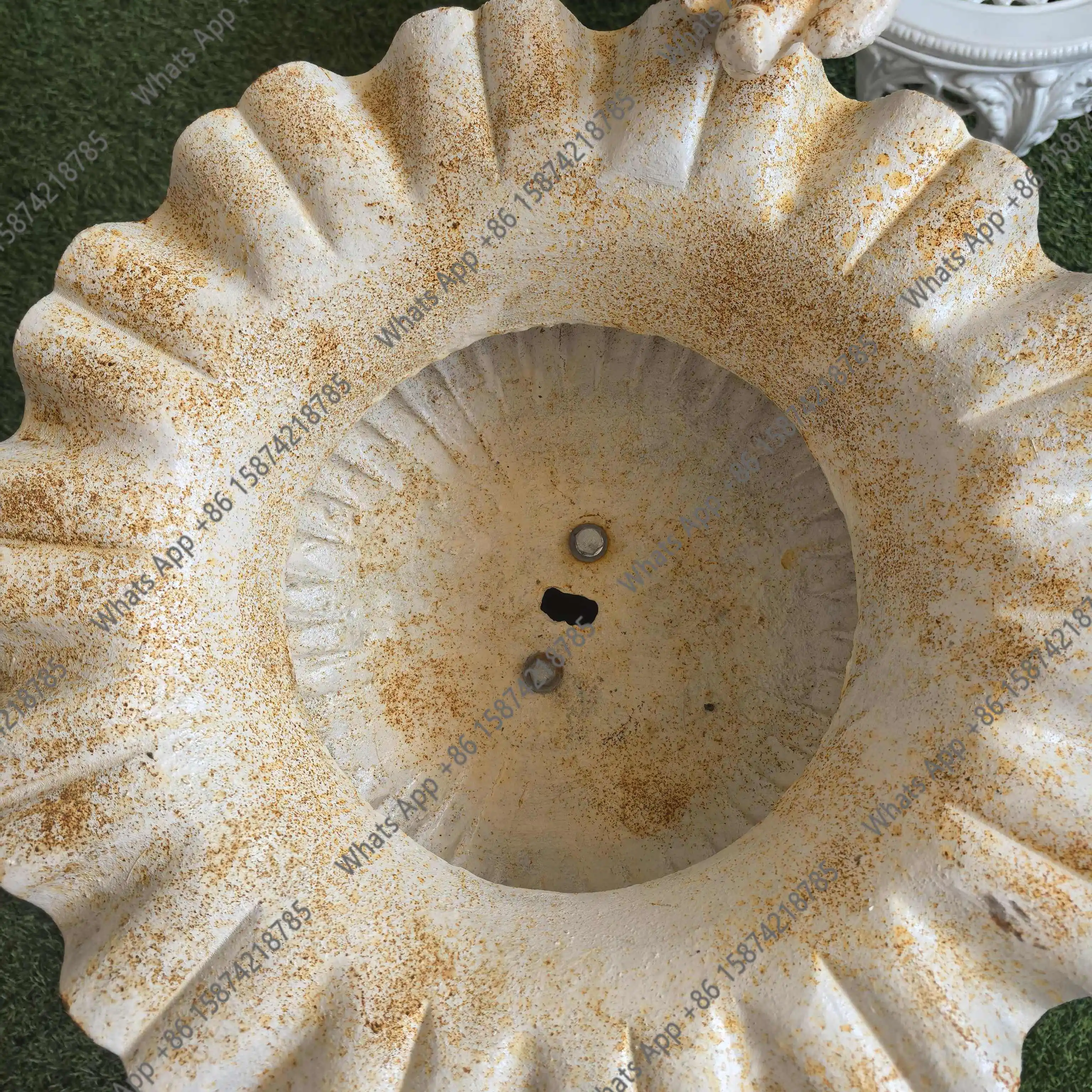 Cast iron bird feeder gardening garden old bird food basin can be transformed into fountain garden ornament courtyard