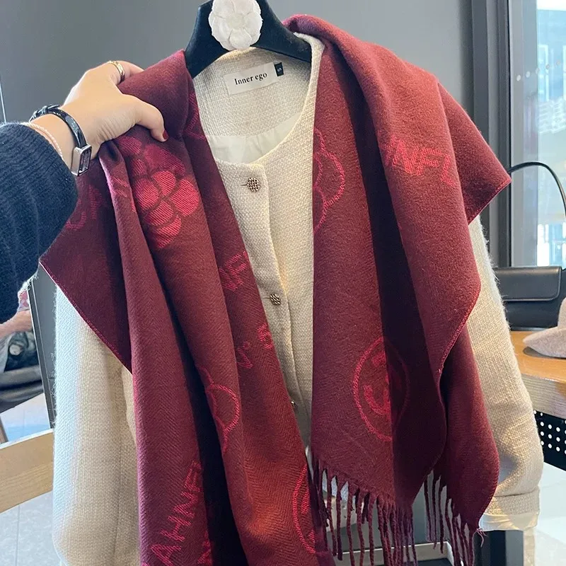 Echarpe-cyrena-kaer-camere-pour-femme-automne-hiver-chaude-multifonctionnelle-motif-lettres-et-roses-polyvalente-tendance