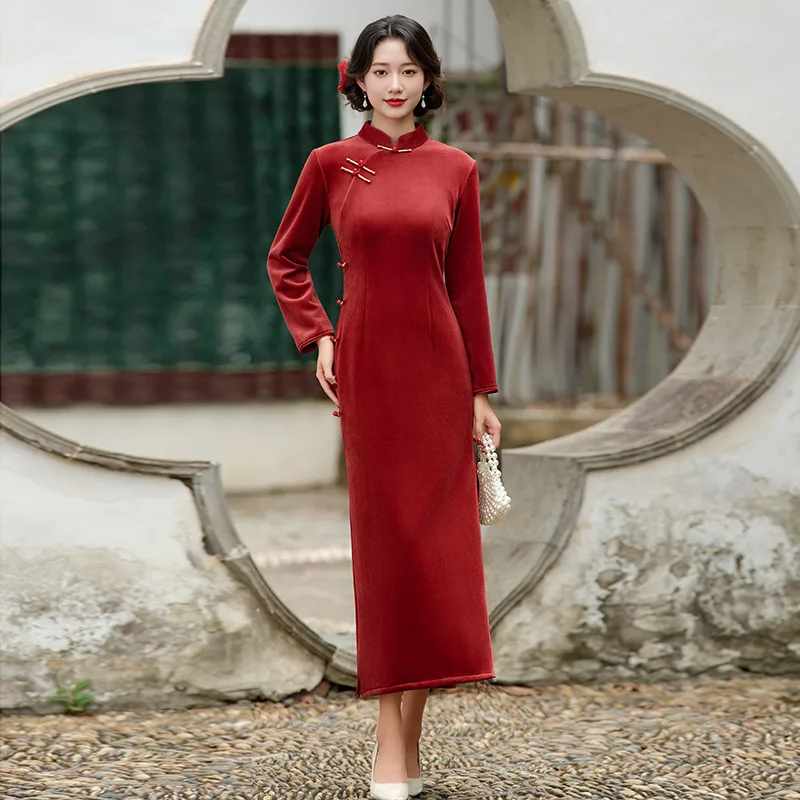 

Red Chinese Style Autumn Long Sleeved Cheongsam Improvement 2025 New Women's Retro Slim Winter Qipao Dress