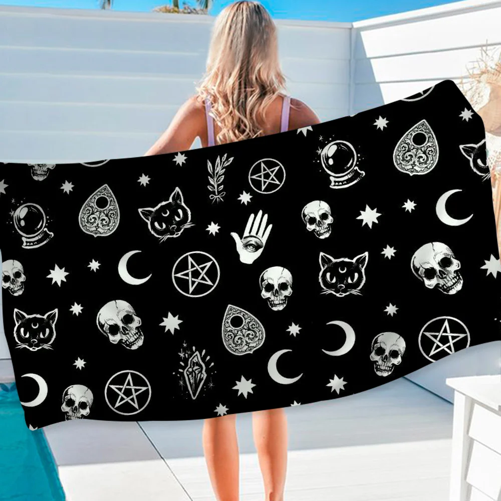แม่มด Moon Tarot ผ้าเช็ดตัวชายหาดที่มีสีสันผ้าเช็ดตัวสําหรับสาวไมโครไฟเบอร์แห้งเร็วทรายที่กําหนดเองฟรีชายหาดโยคะสปายิมสระว่ายน้ํา