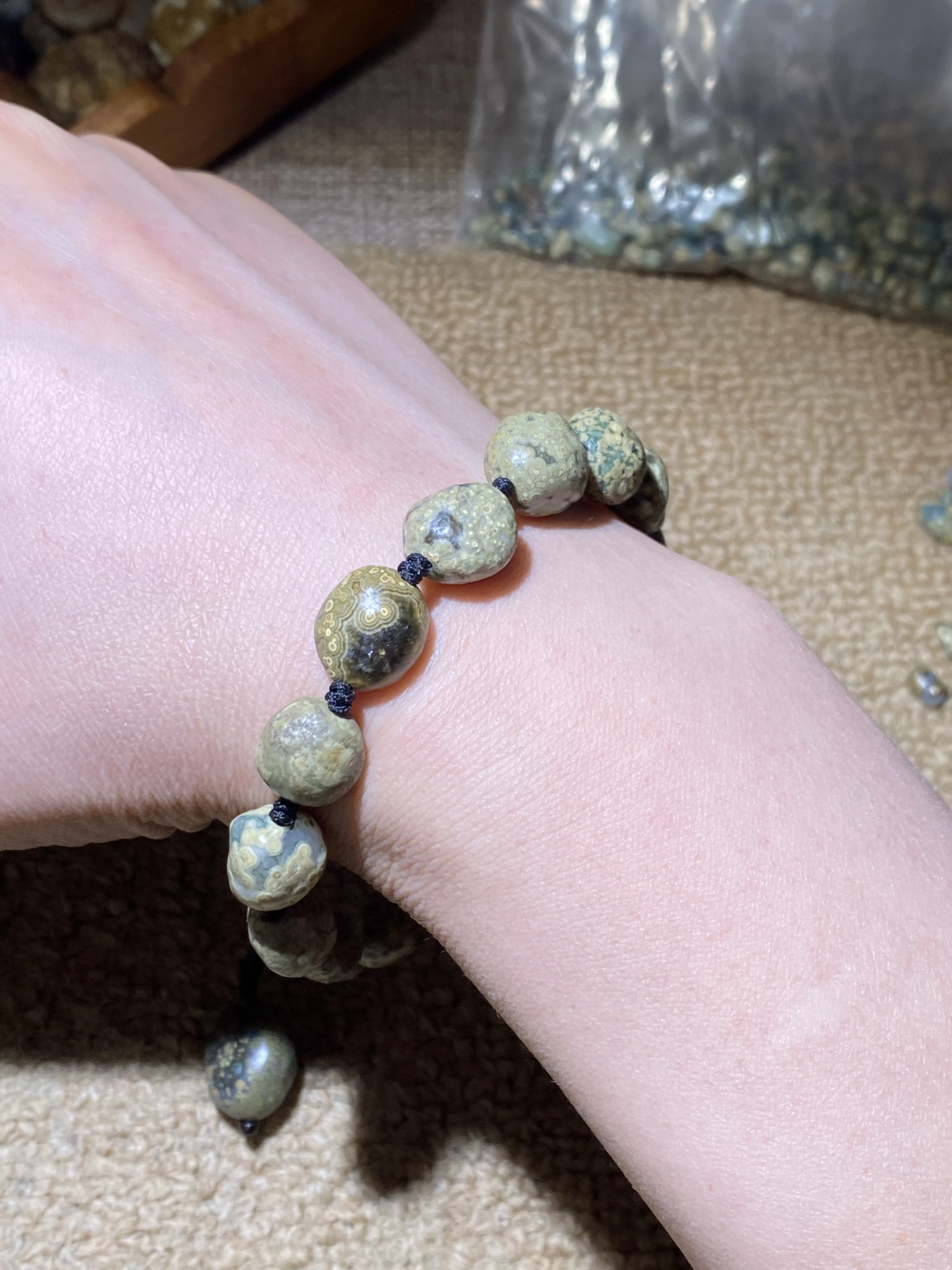 1pcs/lot Natural Gobi Agate Bracelet Nature's Magical Power Stone Money Eye Stone Limited edition Men's and women's models