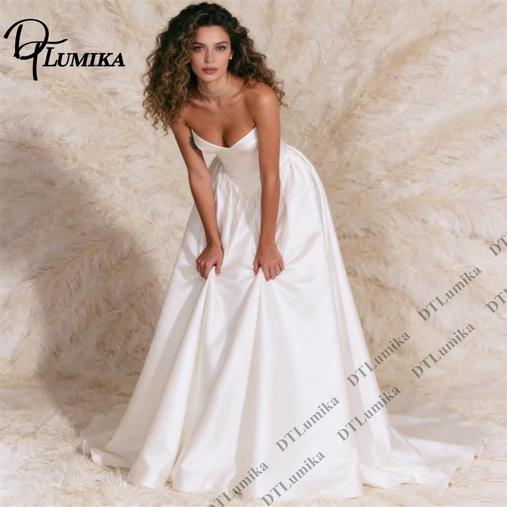 Modern Strapless Satin Wedding Dress with Sweetheart Neckline and Corset Bodice, Traditional Church Bride Dresses Bridal Gown