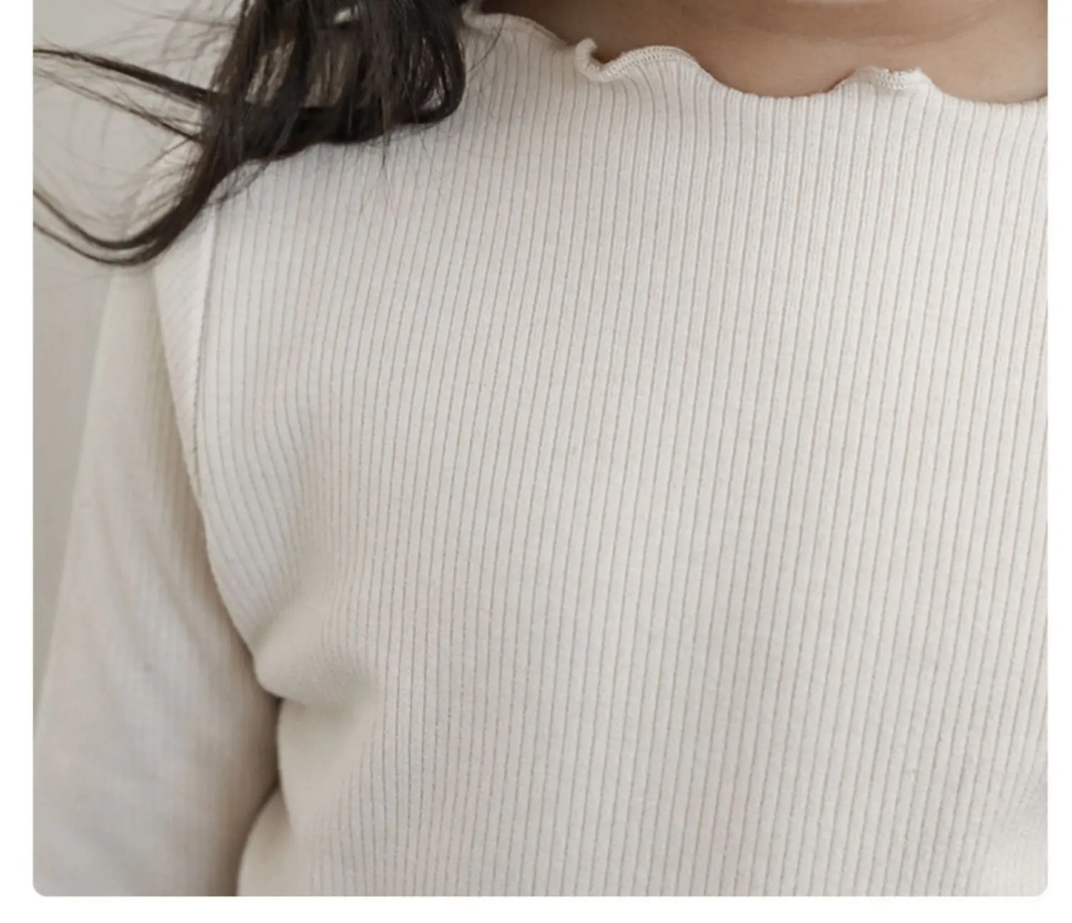 Schickes Rüschen-Spitzen-Rollkragen-Oberteil für Kleinkind-Mädchen, Weiche Stretch-Bluse aus Kunstwolle mit Langen Ärmeln, Lässiges Alltagsshirt für Kinder – Detail 2