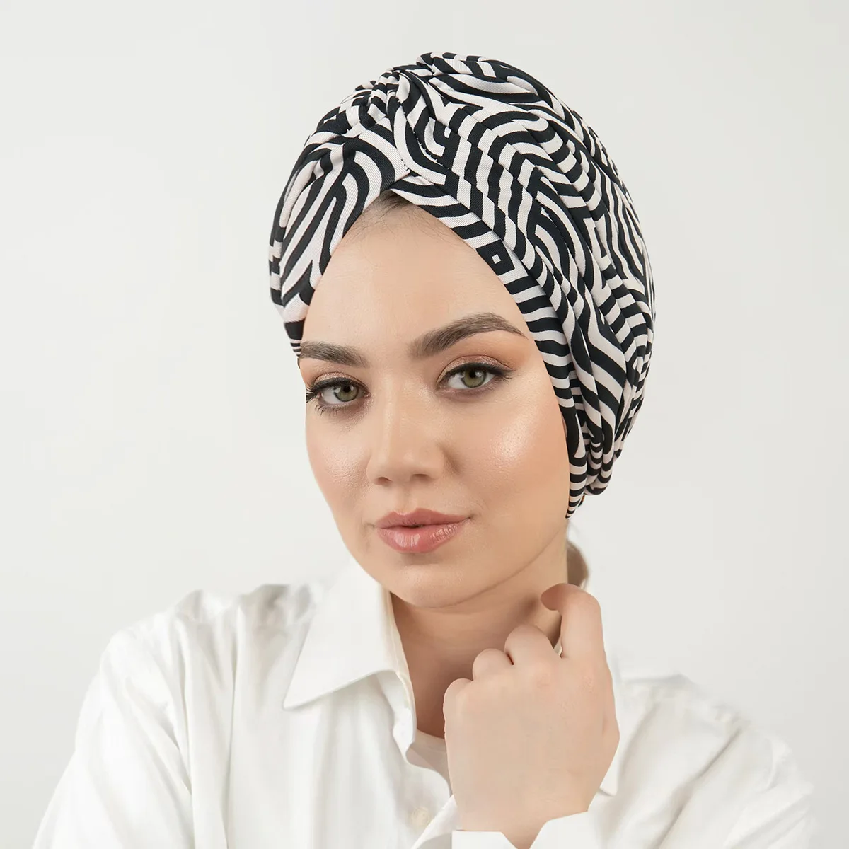 العصرية قبعة هندية الأزهار طباعة المرأة المسلمة الحجاب الكيماوي قبعة عمامة بونيه تمتد فام حك وشاح فقدان الشعر أغطية الرأس