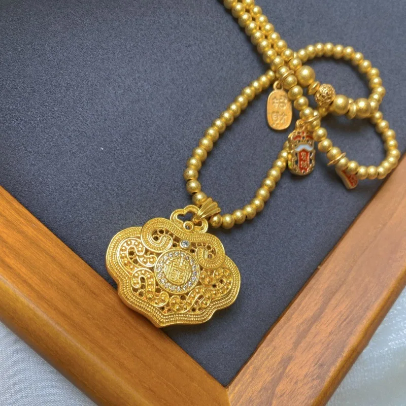 

Copper Gold-Plated Ancient Craftsmanship Ruyi Ping An Lock Necklace Collarbone Pendant Ornament For Women Give As A Gift To Th