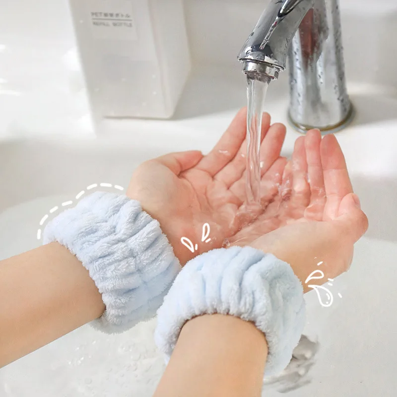 2pc/set Face-washing Artifact Hand-washing Cuff Anti-wetting Sleeves Washing Absorbent Wristband Wrist Guard  Bath Supplies Tool