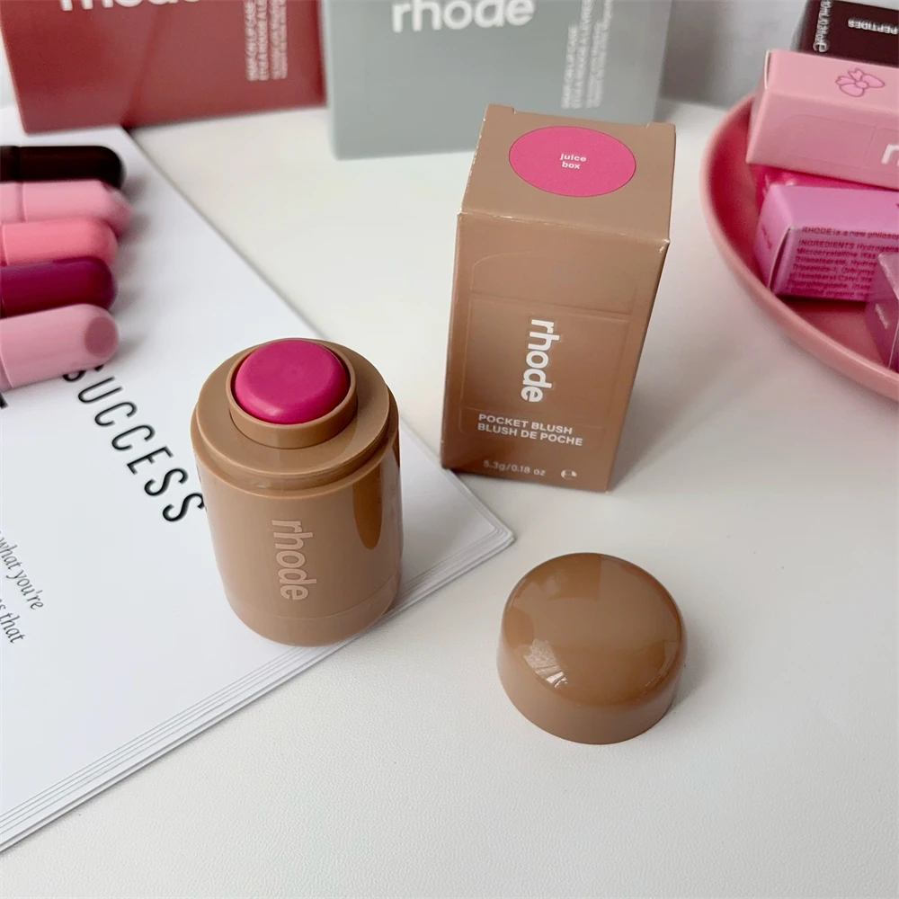 Rhode Neuer Lippenstift Lipgloss Pocket Blush Lippen- und Wangen-Feuchtigkeits-Glasur-Nebel Natürlicher Rouge Puder Blush Creme Wangen-Make-up Tasche