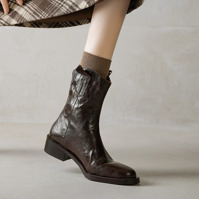 

Новинка 2023 года, зимние женские ботинки, модная женская обувь на среднем каблуке с острым носком, женские ботинки в стиле вестерн, современные короткие ботинки «Челси»