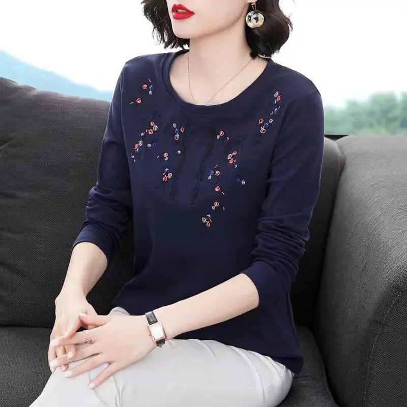 Pure Cotton Exquisite Embroidery Plus Size Comfortable Spring Summer Round Neck Long Sleeve Women\'s Clothing Floral T-Shirts