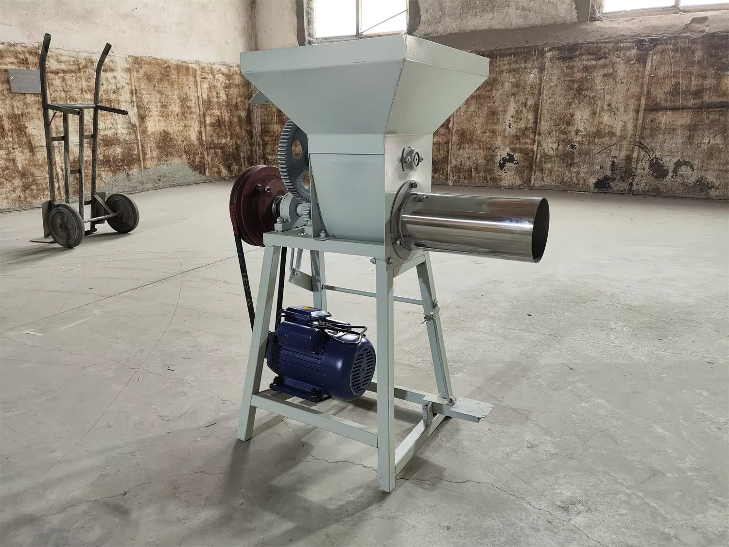 

Gold Seller Small oyster Mushroom Bagging Machine Shiitake Cultivation Bag Compost Filling Machinery Mushroom Growing Equipment