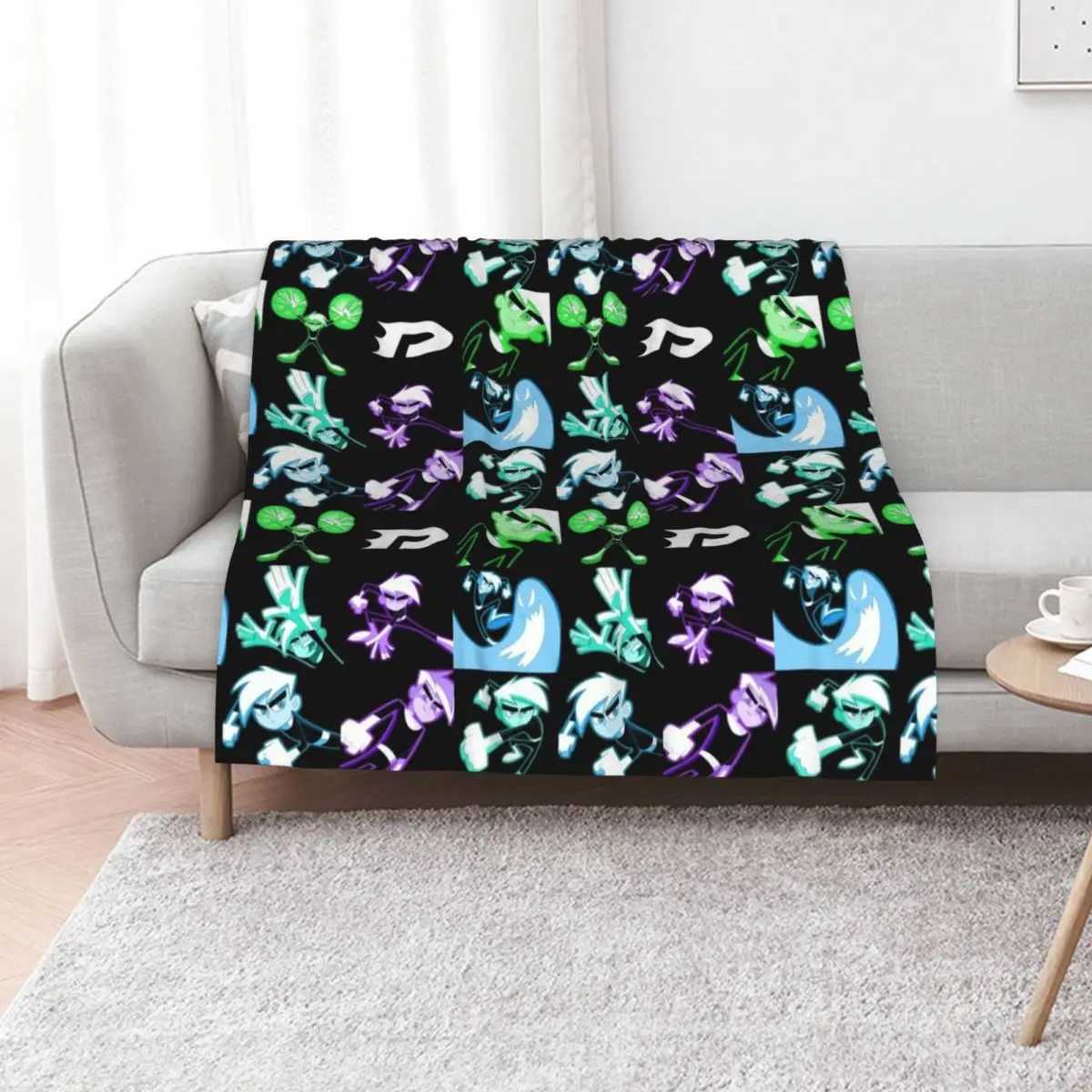 

Danny Phantom Glow Poster Throw Blanket Thermals For Travel Soft Moving warm winter Blankets