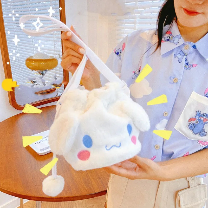 2023 New Cartoon Toy Sanrio Plush Doll Bag Cute Bay Dog A Shoulder Bag Soft Cute Devil Kouromi Crossbody Bag Birthday Giftag