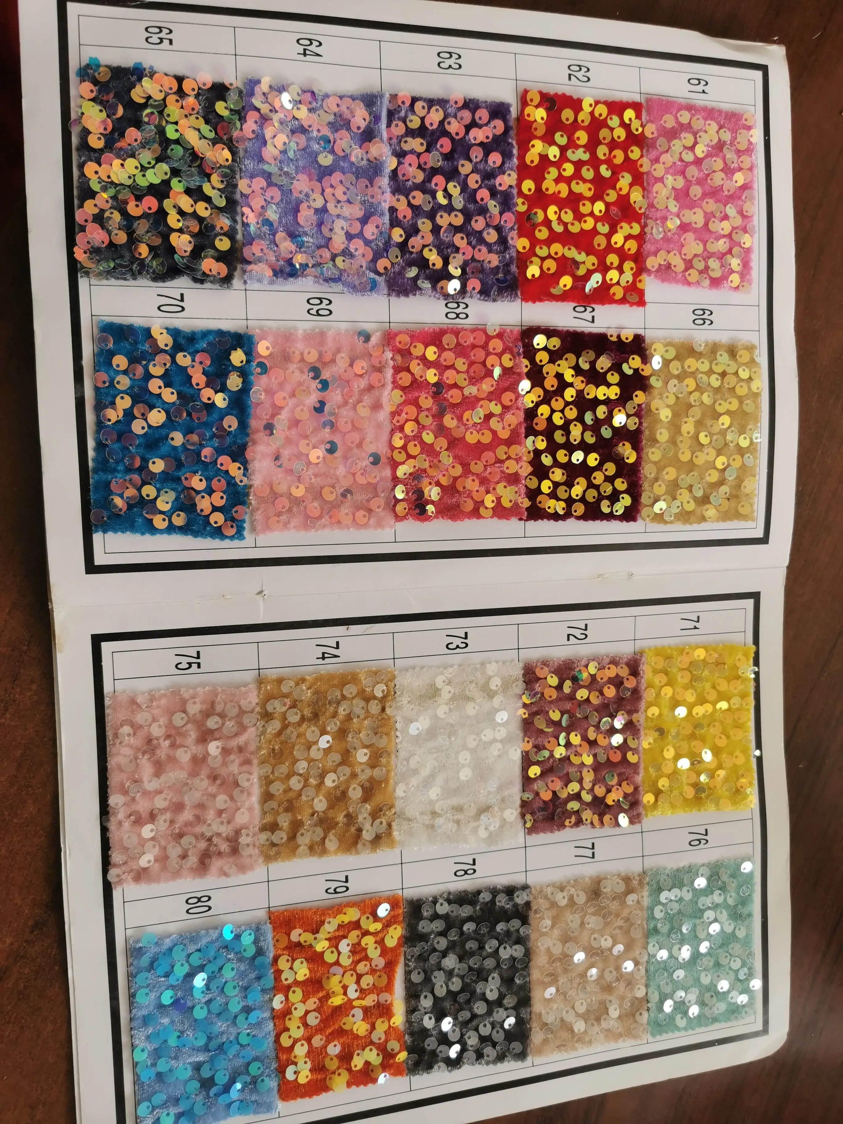 Tessuto di velluto elastico tessuto di velluto non invertito 5 mm ricamo di paillettes perline tessuto per abiti da sera per abiti da prestazione