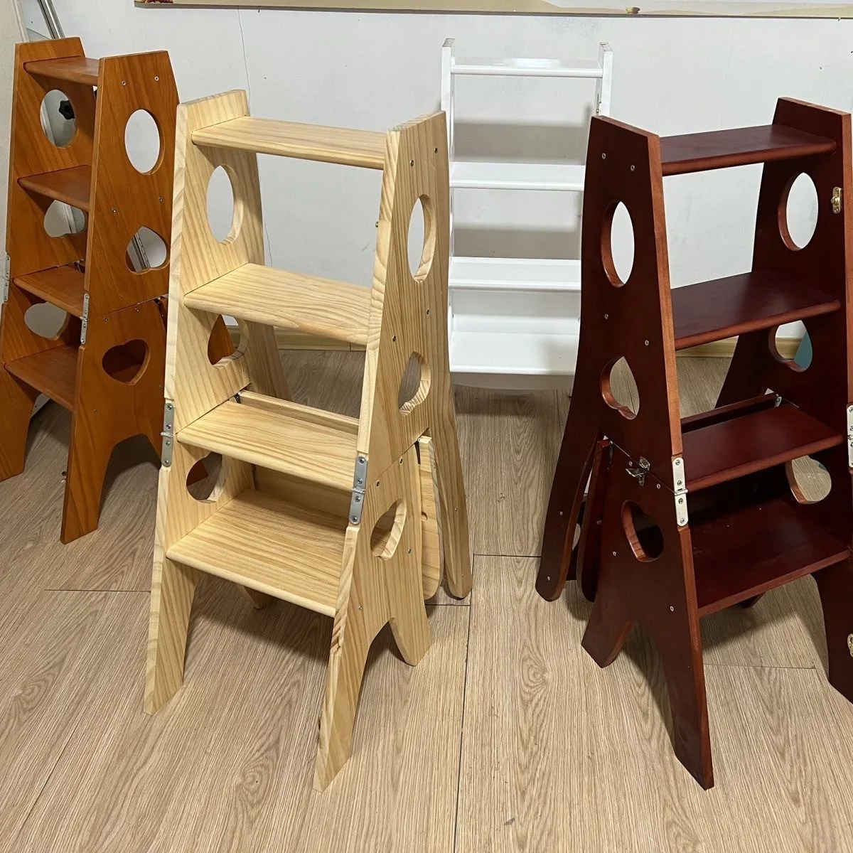 Sedia a scaletta La sedia per la casa può essere piegata sgabello in legno massello a doppio scopo Scala a spina di pesce per arrampicata interna