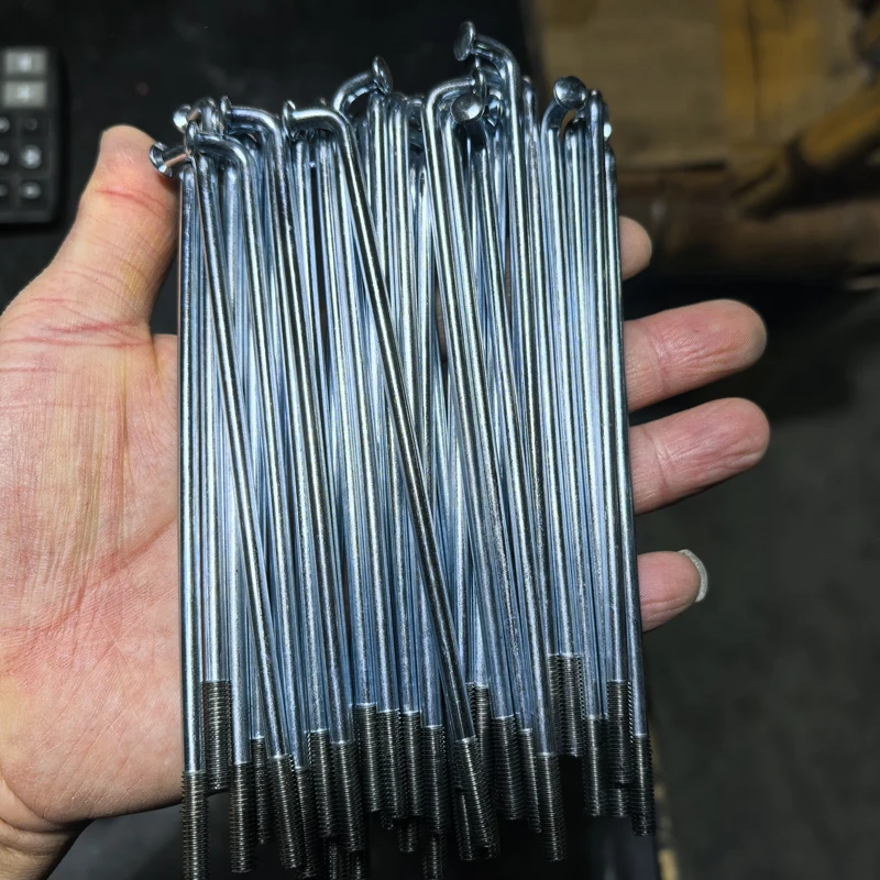 

8G Material 45# Steel Light Blue & Sliver Color Diameter 4.0mm J-bend Motorcycle Wheel Spokes With 18mm Steel Nipples