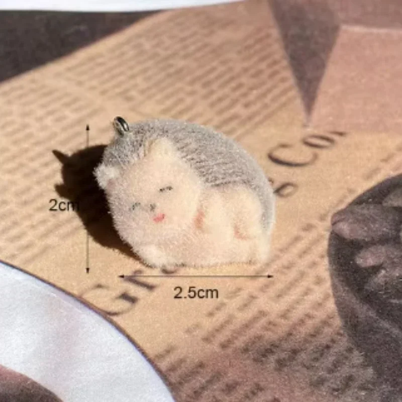 20Pcs 3D Cute Flocking Hedgehog Charms Cartoon Plush Mini Animal Resin Pendant For Bag Keychain Earrings DIY Crafts Jewelry Make