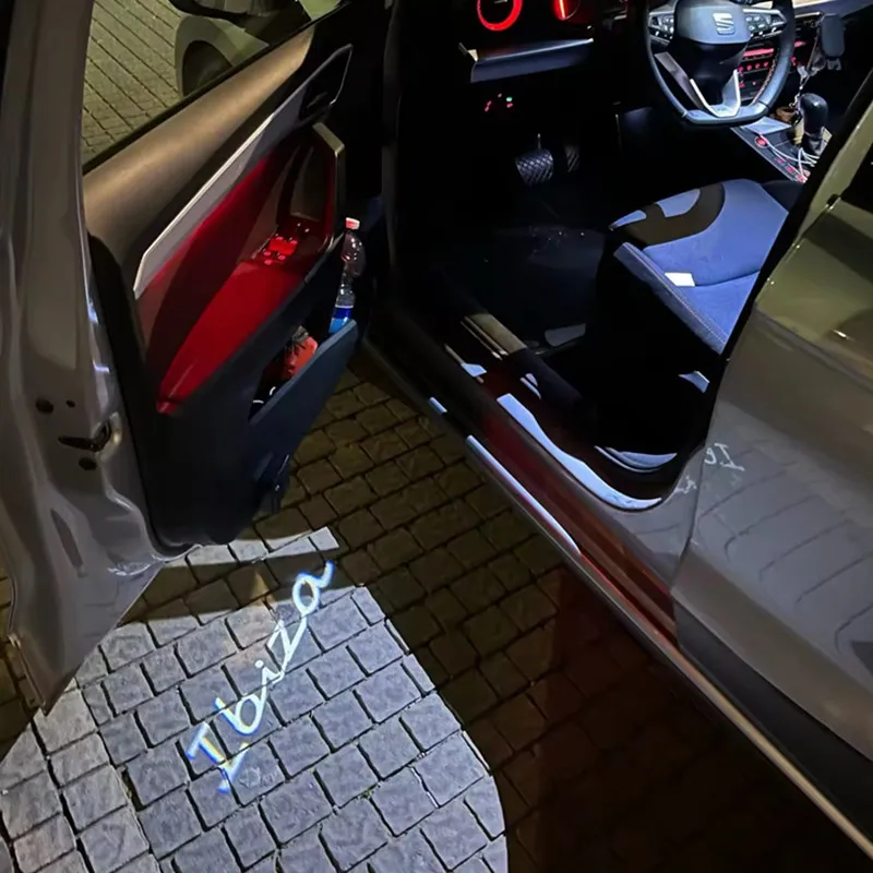 Lámparas con emblema Led para puerta de coche, proyector de Luces para Seat Leon 1 2 3 Ateca Ibiza 6J Exeo Cordoba FR MK3 Toledo, accesorios para coche