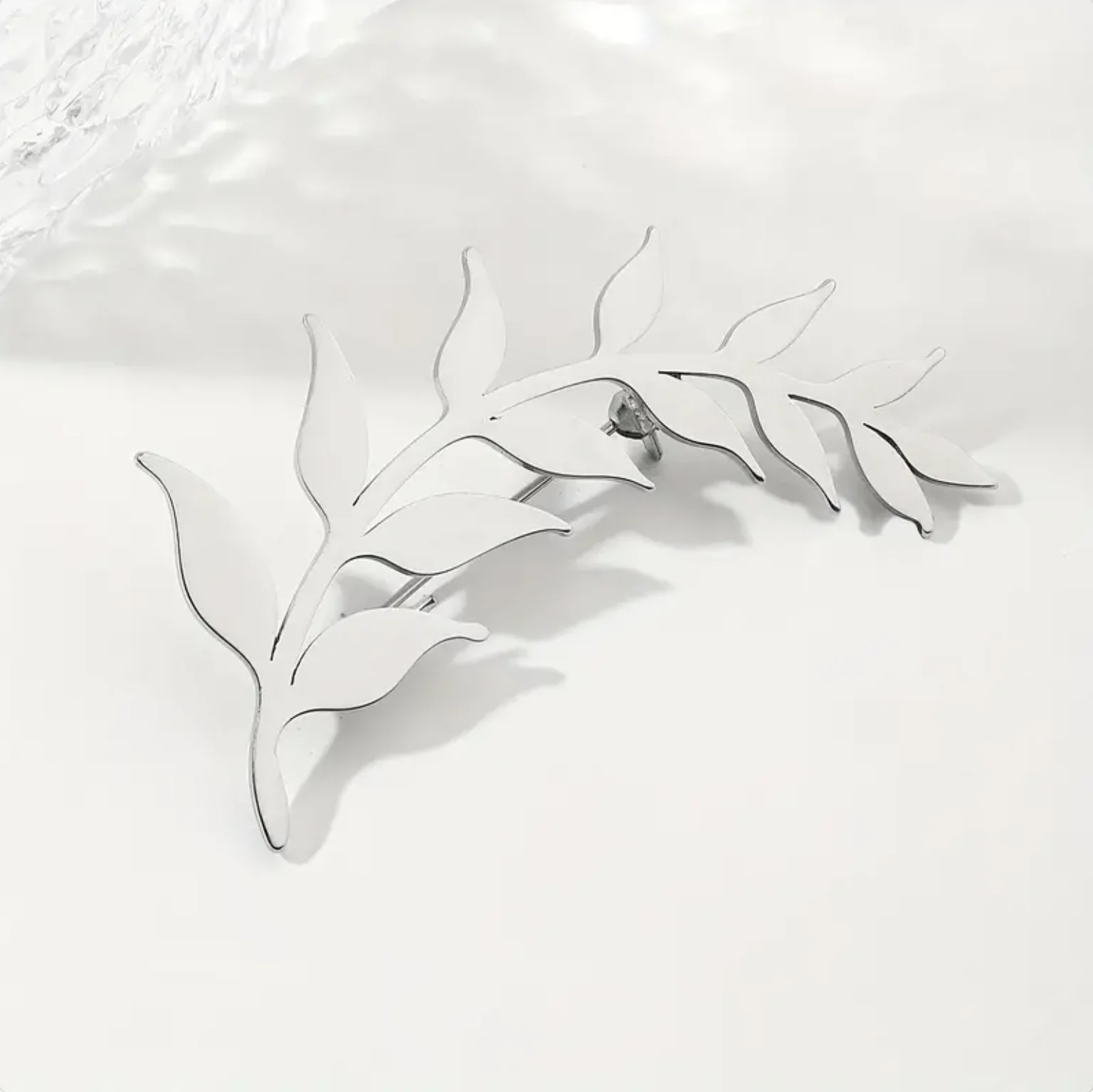 Stainless Steel Leaf Brooch Creative Fashion Badge Men\'s Pins Gifts