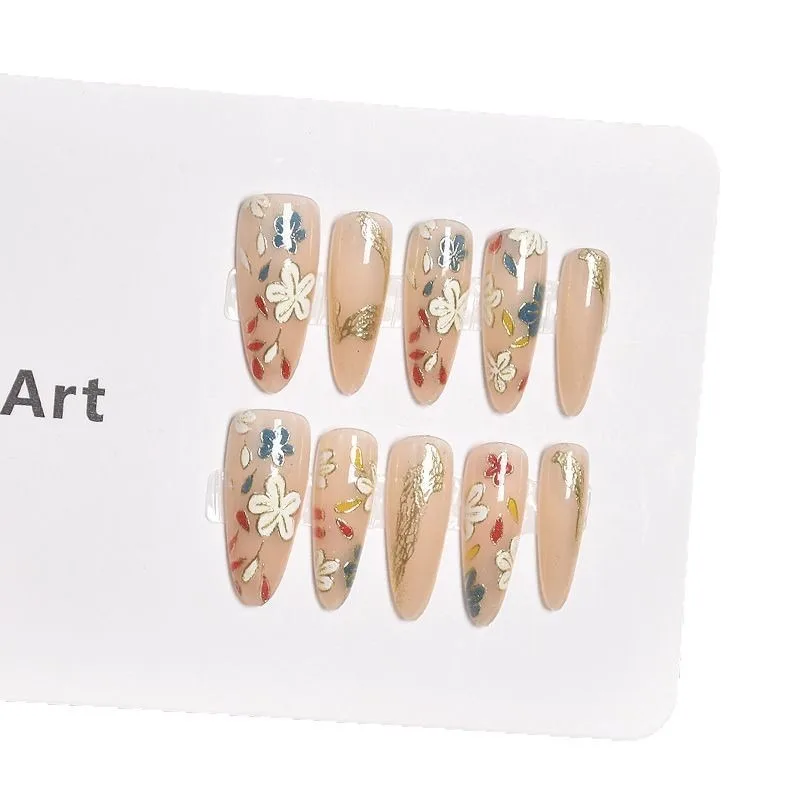 

Three-dimensional micro-engraving wearable nail piece Finished long almond wearable nail piece Advanced sense