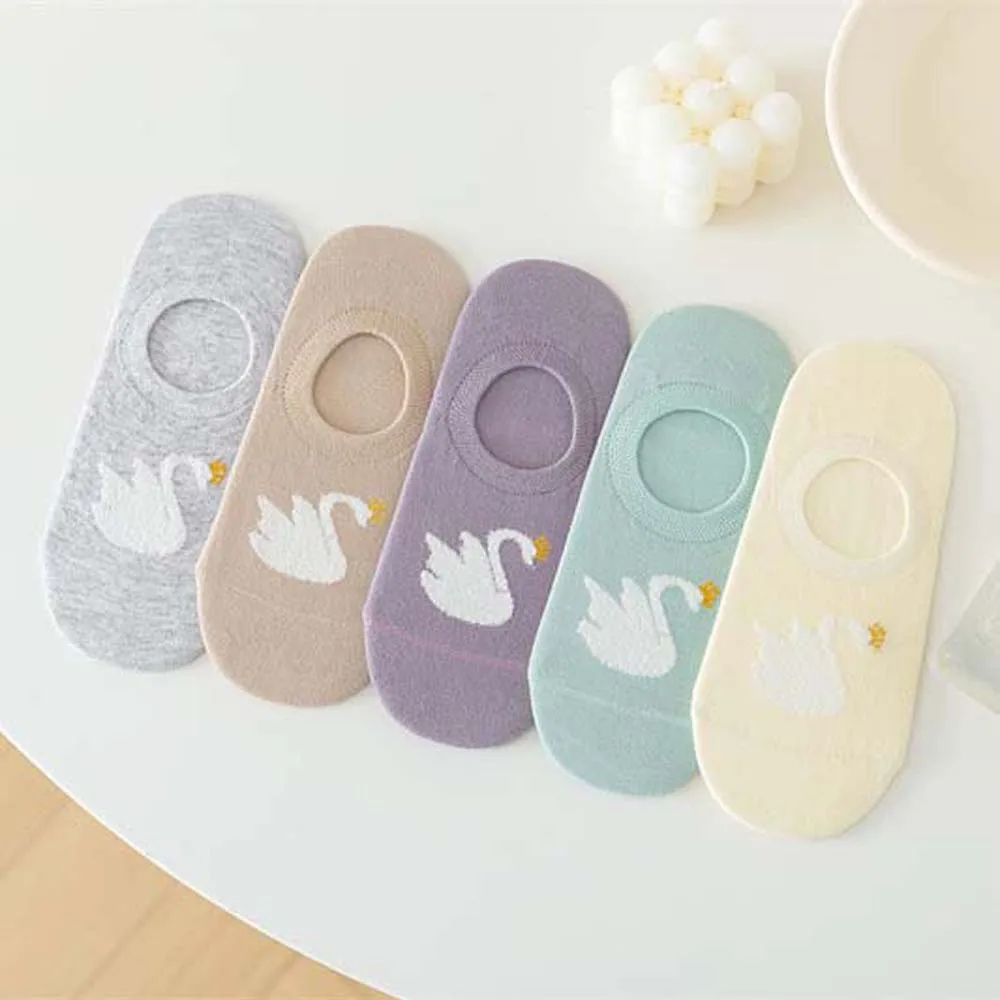 

Cartoon Swan Women Cotton Socks Female Hosiery Sweat Absorption Cartoon Boat Socks Cotton Elastic Invisible Socks Girl/Women