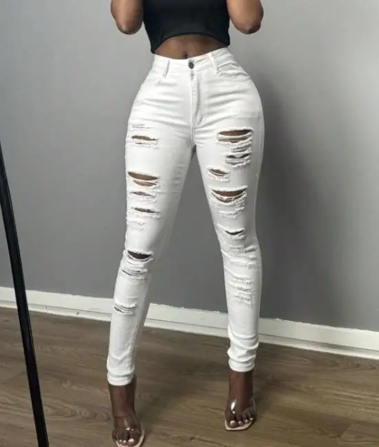 

New Women's Perforated Denim Shorts