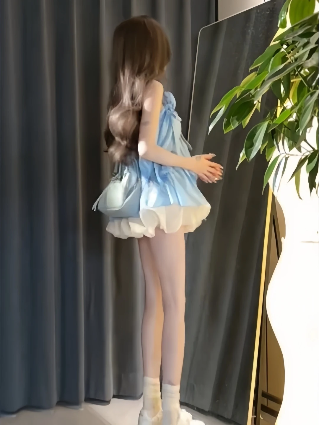 

Летний модный комплект для девочек, женский маленький размер, милая юбка с пряными ремешками, антивозрастной комплект из двух предметов, плиссированная юбка в горошек...