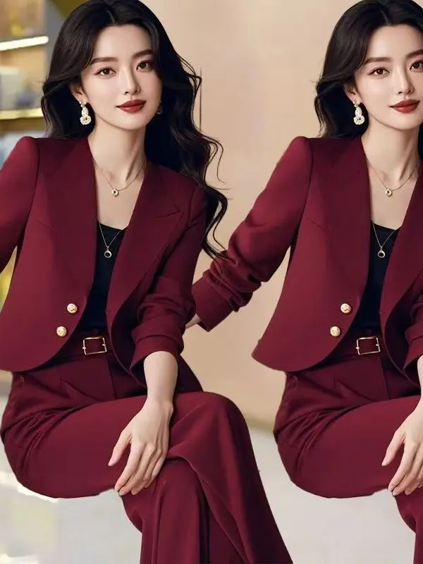

Элегантный костюм-двойка (пиджак и брюки) в стиле минимализм для женщин: высокое качество, премиальный вид, длинный рукав, для ранней осени