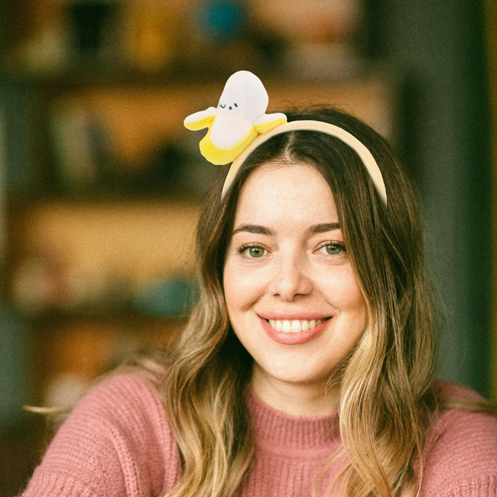 

Набор из 4 повязок на голову в виде банана, аксессуары для волос с тропическими фруктами, милые повязки для умывания, макияжа, спа-процедур, аксессуары для волос на Хэллоуин, для вечеринок и косплея