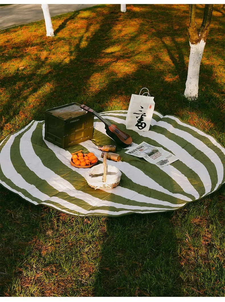 

Circular Camping Mat - Extra Thick Moisture-Proof Pad for Lawn/Tent, Foldable Portable Festival Blanket with Carry Strap