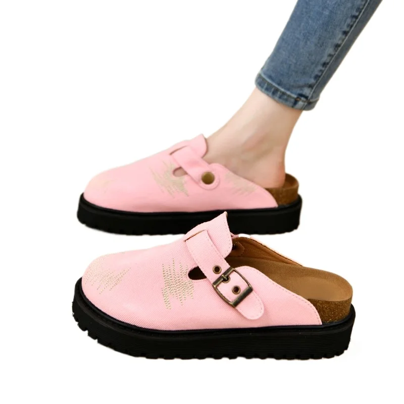 

2025 New Distress Thick Soled Slippers Round Toe Buckle Belt Slip on Retro Couples Shoes Summer Solid Leisure Concise Shoes
