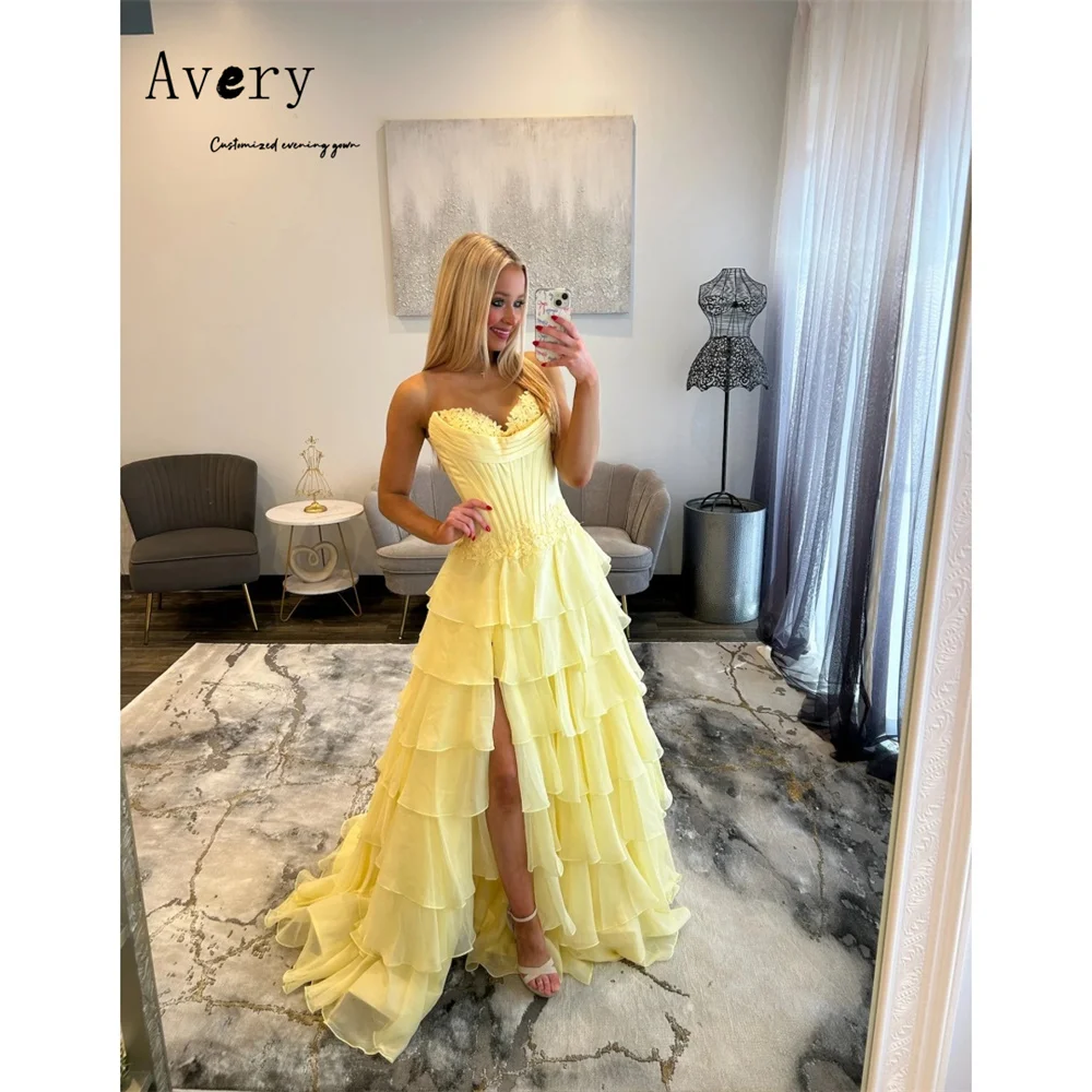

Avery Customized Yellow A-line Side Slit Sweetheart Evening Dresses Wedding Guest Dresses Luxury 2026 for Party Prom Dress 2026