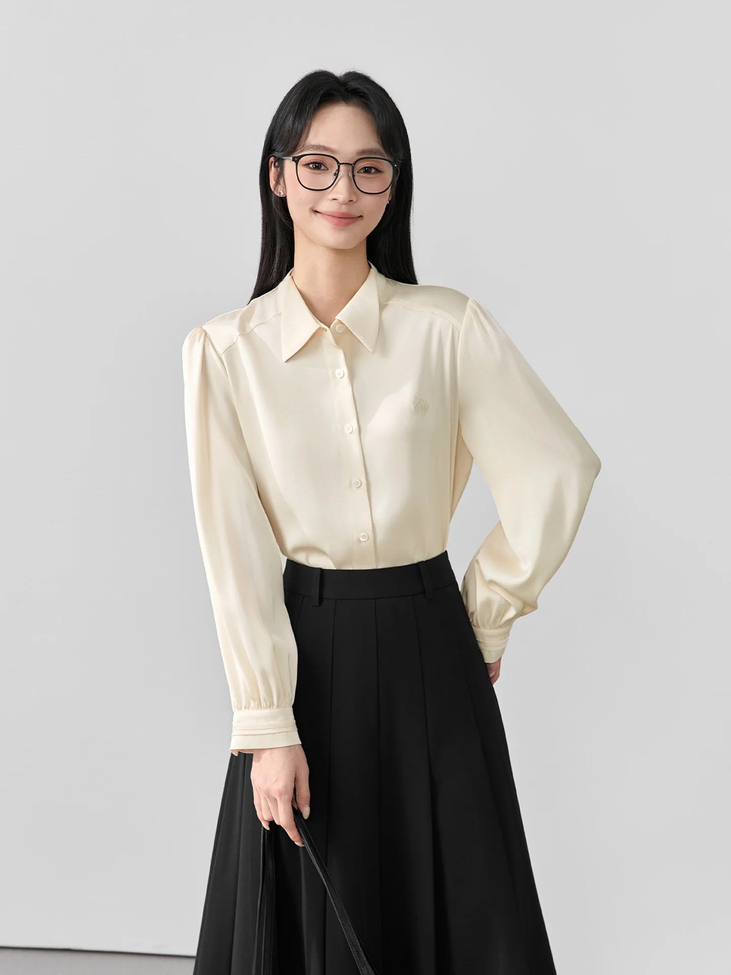 

Elegant Long Sleeve Shirt for Women Professional Interview Commute Top Ladylike Style Polyester Fabric Slimming Fit
