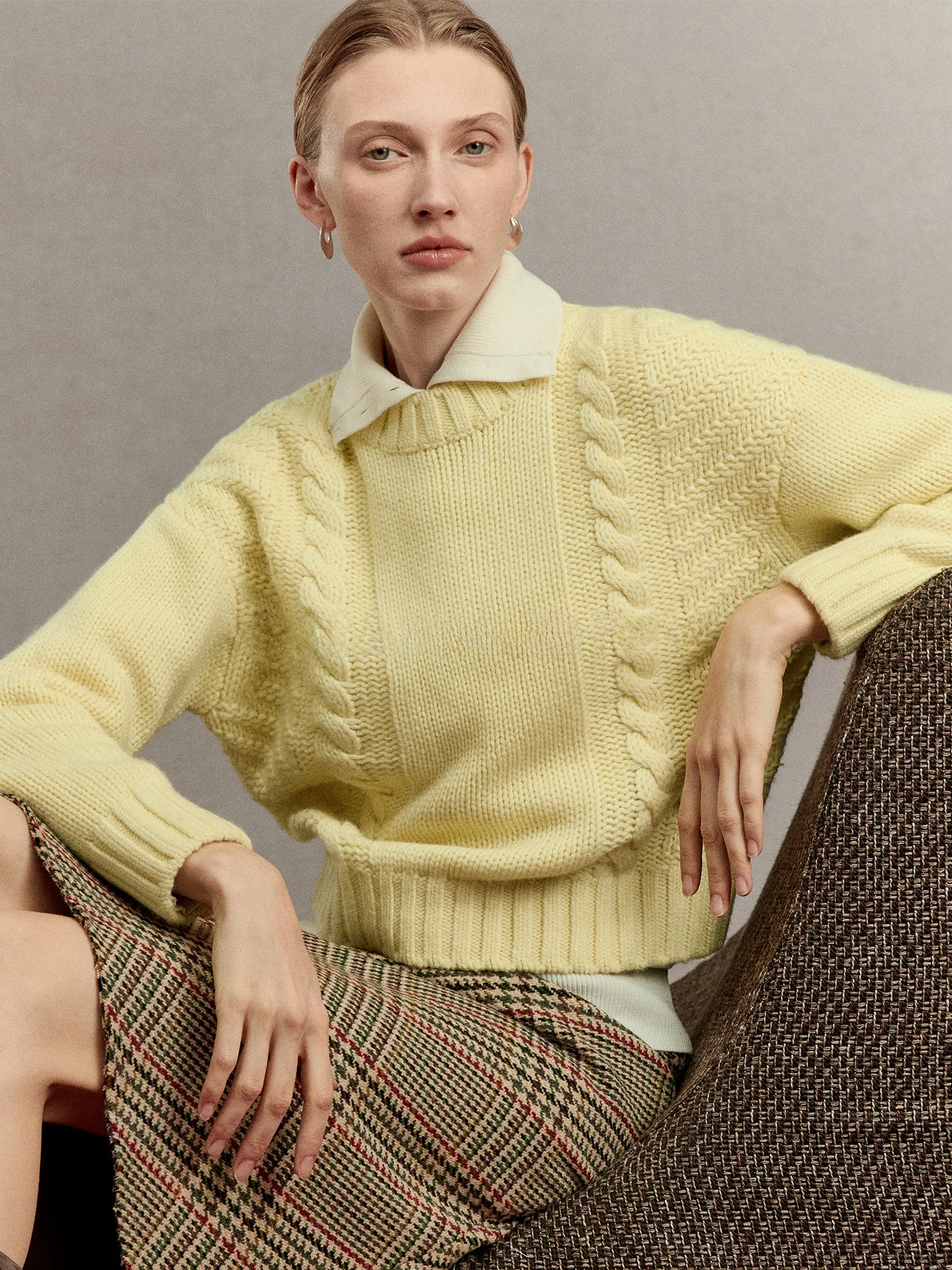 

CHANDOOIVY Vintage Chunky Needle Camere Wool Knitwear Twist Flower Weave 3D Inverted e round Ne Sweater for Women