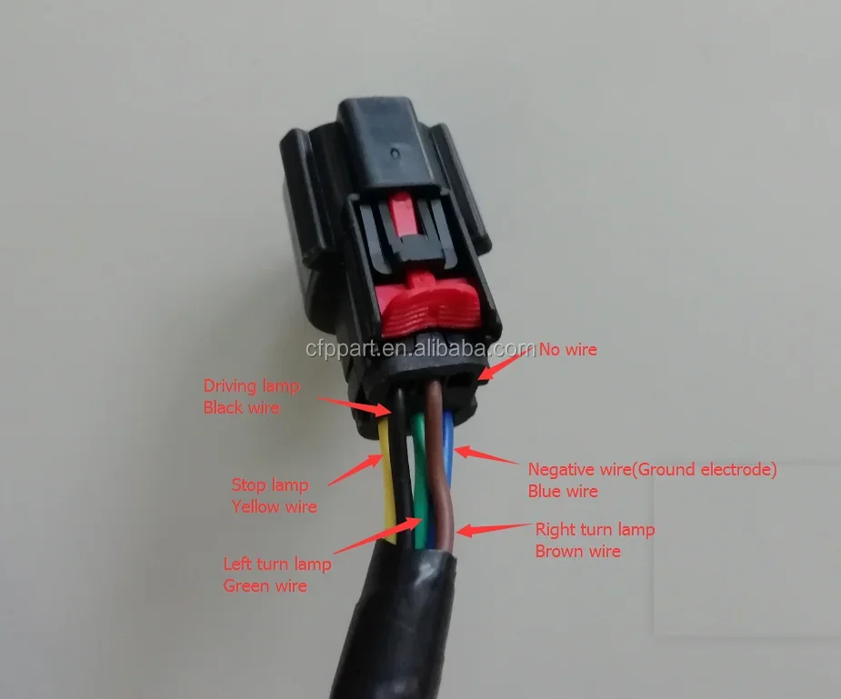 2026 حاجز خلفي أسود ممتد مع أضواء LED ضوء خلفي لدراجة Harley Touring 14-UP