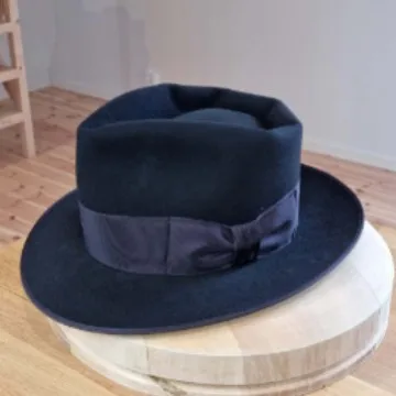 

Bow-Knot Ribbon Wool Hat