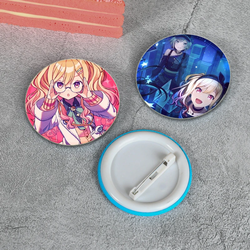 44/58mm Tenma Saki Cartoon Figure Badge Cosplay Singer Anime Brooches Handmade Cute Enamel Pins for Clothes Jewelry Bag Gifts