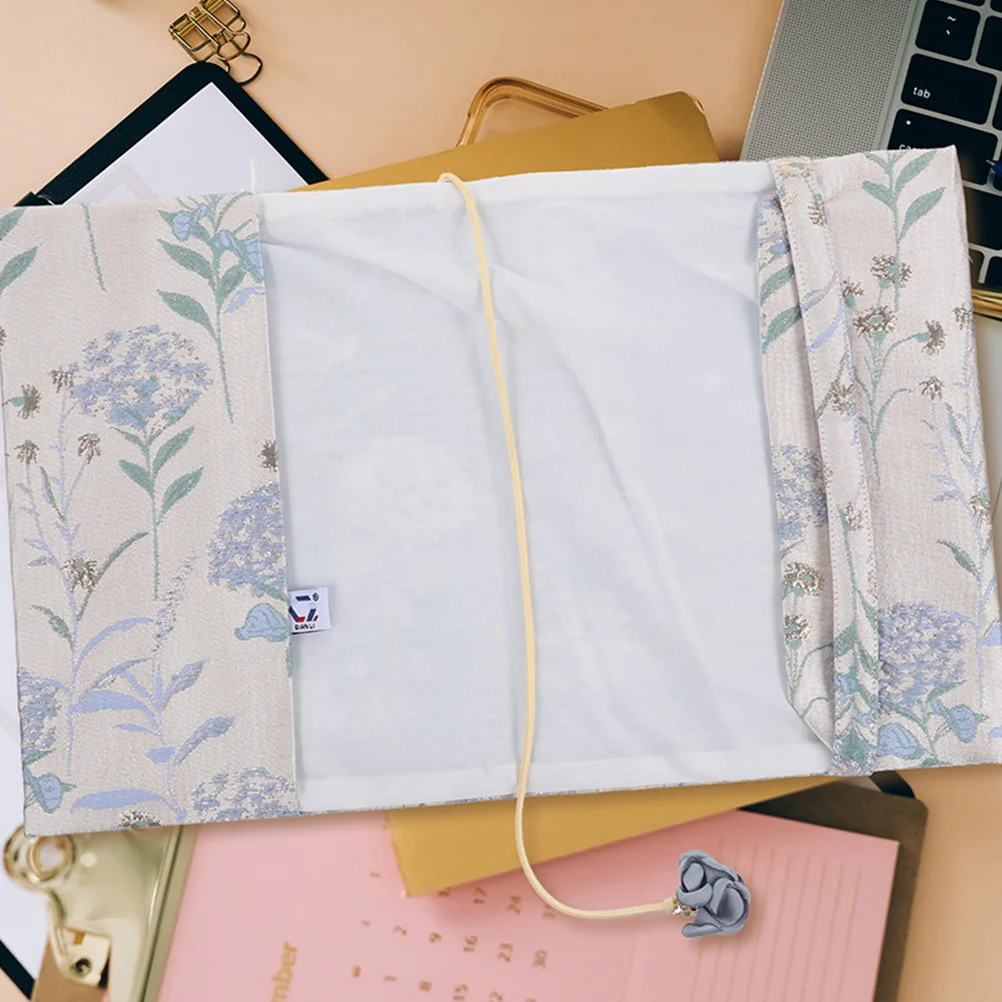 

Handmade Adjustable Cloth Book Cover Knickknack For A6 Notebooks Delicate Ornamental Book Decor Protective Book Sleeve Stylish